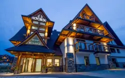 Poľské Tatry: Pobyt v Penzióne Novobilski *** so vstupom do aquaparku Terma Bania (130 m) + raňajky/polpenzia