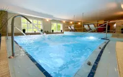 Miskolc 450 m od termálov: 4* Bástya Konferencia és Wellness Hotel s all inclusive light + bazény a vírivky