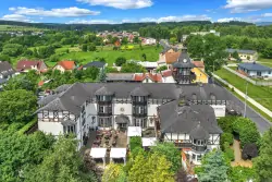 Mariánské Lázně v Schlosshoteli Marienbad *** s raňajkami či polpenziou a ozdravnými procedúrami podľa výberu