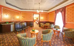 Salónik s posedením, SPA Hotel Lauretta ****, Karlove Vary