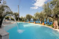 Bazén, Hotel Internazionale ****, Torri del Benaco, Taliansko
