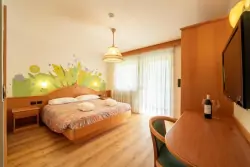 Izba, Hotel Dolomites Inn ***, Canazei, Taliansko