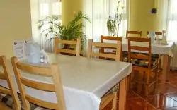 Reštaurácia, Thermál Apartmanház, Komárom