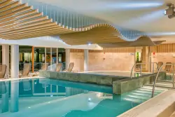 Luxusný bazén, Ensana Thermal Aqua Health Spa Hotel ****, Hévíz, Maďarsko