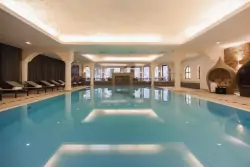 Vnútorný bazén, miaflor Familien- & Aktivresort ****, Ried im Oberinntal, Rakúsko