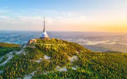 Liberec pri priehrade a 3 km od centra: Pobyt v 3* Hoteli Fabrica s bufetovými raňajkami + vonkajšie posedenie