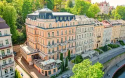 Oddychový pobyt v Karlových Varoch v Humboldt Park Hoteli & Spa **** s polpenziou, wellness a procedúrami 