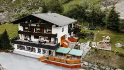 Údolie Defereggen a Vysoké Taury v penzióne Kohlplatzl s raňajkami alebo polpenziou + welcome drink a úschovňa