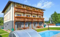 Krkonoše: Janské Lázně 2 km od Chodníka korunami stromov v Residencii Ruth *** s raňajkami, bazénom + wellness