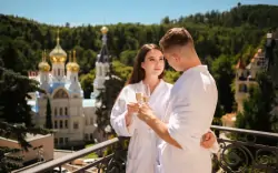 Karlove Vary: Villa Smetana **** s polpenziou, neobmedzeným wellness, drinkom a 3 relaxačnými procedúrami