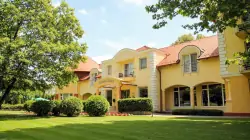 Garden Hotel Wellness a Konferencia ****, Szolnok