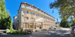 Budova hotela, Hungarospa Thermal Hotel ***, Hajdúszoboszló, Maďarsko