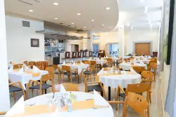 Reštaurácia, Hotel Szieszta, Šoproň