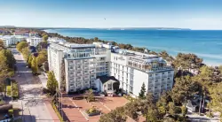 Ostrov Rujana: Rugard Thermal Strandhotel ****+ priamo pri pláži s raňajkami, bazénmi so slanou vodou + sauny