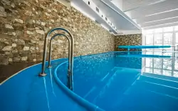 Písek: Interhotel America **** v izbe s terasou vrátane raňajok, večere, wellness a zliav + dieťa zadarmo