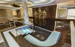 Karlove Vary exkluzívne v centre: 4* Spa Hoteli IRIS s neobmedzeným wellness, bazénom, procedúrami + polpenzia