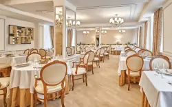 Reštaurácia The Royal Leaf so sezónnym á la carte menu
