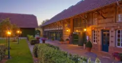 Sársko v 4* Der Linslerhof – Hotel, Restaurant, Events & Natur s raňajkami, saunami a fitness + zľavová karta
