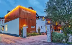 Rakúske Alpy blízko prírody i zámku v Hoteli Payerbacherhof ***+ s polpenziou, wellness a zapožičaním bicyklov