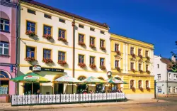 CHKO Broumovsko a Adršpach pri skalnom meste v 3* Hoteli Praha s raňajkami/polpenziou, múzeom a zľavou na golf