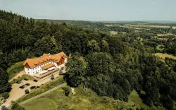 Poľské Jizerské hory v Hoteli Le Mont Medical & SPA s polpenziou a neobmedzeným vstupom do bazéna a sauny