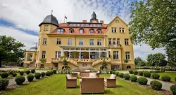Pomoransko blízko atrakcií: Apartmán či chata v 5* Bernsteinschloss Wendorf s detským ihriskom + kontaktná zoo
