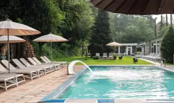 Pokojná dovolenka v Porýní: Wesel vo Waldhoteli Tannenhäuschen ****superior s raňajkami + 2 bazény a 7 sáun