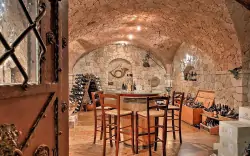 Vínna pivnica, Al Posta Hotel 1899 ****, Tirolsko, Taliansko