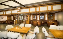 Reštaurácia s kožušinami, Hotel Auhof ****, Grossarl, Rakúsko