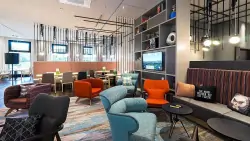 Interiér, Holiday Inn Hamburg - City Nord ****, Nemecko