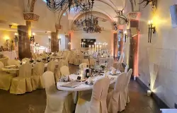 Reštaurácia, The Lakeside Burghotel zu Strausberg ****s