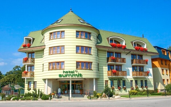 Hotel Summit ***