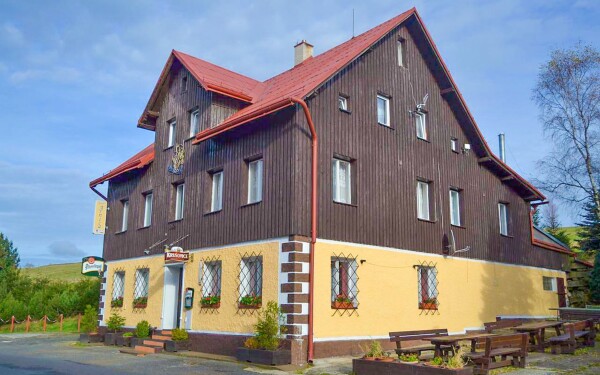 Horský Hotel Arnica ***