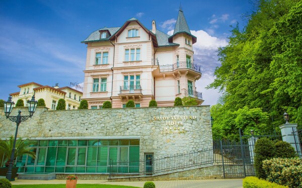 Savoy Westend Hotel ***** – Medical Spa Resort