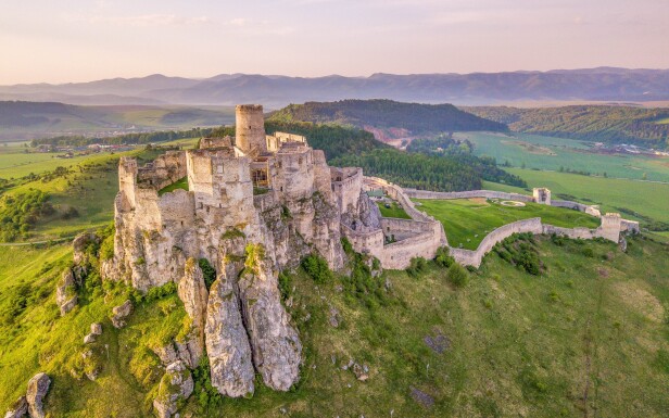 Výhľad na Spišský hrad priamo z Penziónu Podzámok