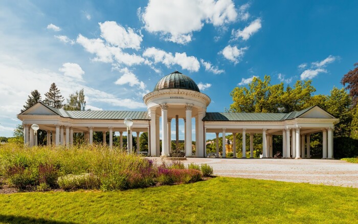 Mariánské Lázně: Pobyt v 3* boutique Ville Rozmarýn s raňajkami formou bufetu + neobmedzená konzumácia nápojov