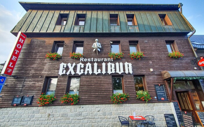 Krušné hory: Hotel Boží Dar - Excalibur *** s polpenziou, vstupom do múzea a radom výhod pre cyklistov