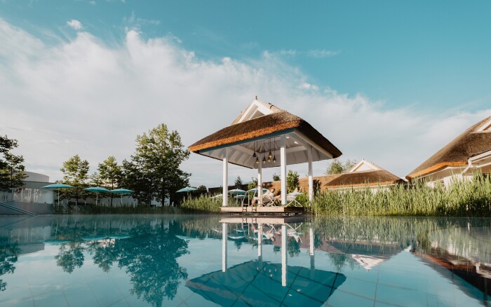 Najväčšie termály v Hornom Rakúsku: Spa Resort Geinberg ****+ priamo prepojený s kúpeľmi, polpenzia a fitness