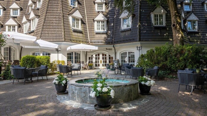 Wellness dovolenka pri Hamburgu: 5* Hotel Waldhaus Reinbek s raňajkami + vírivka, 3 sauny, para, soľná jaskyňa
