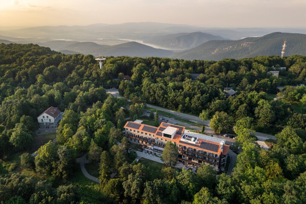 Cardoner Hotel és Konferenciaközpont ****, Maďarsko