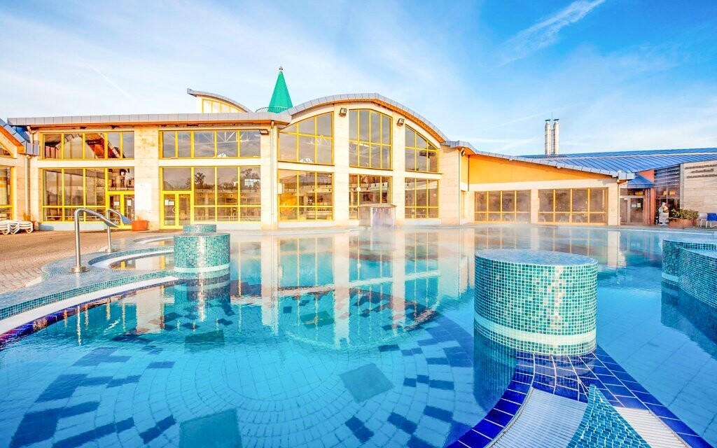 Užijte si vstup do lázní, Hotel Aqua ***, Sárvár