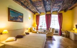 Trojlôžková izba Superior, Hotel Tyn Yard Residence ****