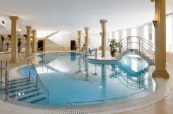 Vnútorný bazén, Spa Resort komplex Bristol Royal ****, Karlove Vary, Česko