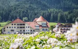 Hotel v prírode, Montis - Active Nature Resort ****, Reischach, Taliansko