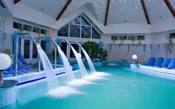 Vnútorný bazén, Orchidea Hotel ****, Lipót, Maďarsko