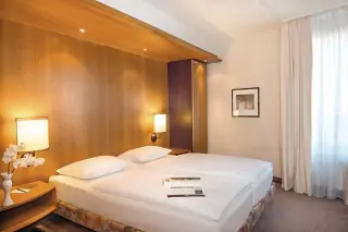 Izby, Victor's Residenz-Hotel Frankenthal ****, Nemecko