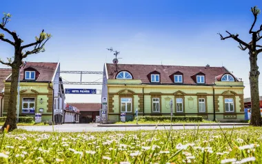 Uherský Brod pri zámkoch v Hotel & SPA centre Palmira *** s raňajkami/polpenziou a privátnou vírivkou + sauna