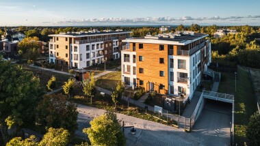 Pobyt v apartmáne pre 4 osoby 800 m od pláže v Residence - Apartamenty Sun & Snow Jastrzębia Góra + ihrisko