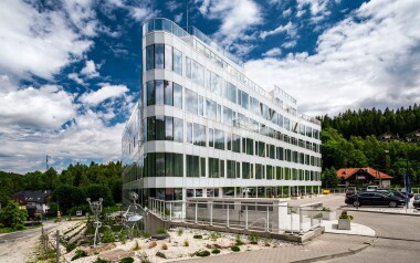 Poľsko: Stredisko Czarna Góra v Aparthoteli Biała Perła | Sun & Snow s raňajkami + úschovňa bicyklov
