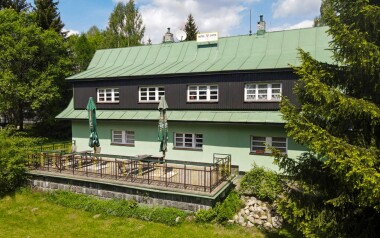 Krkonošský národný park: Harrachov v Hoteli U Supa *** s raňajkami alebo polpenziou a zľavou na masáž + herňa